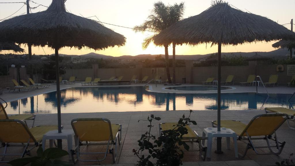 فاليراكي Summer Days المظهر الخارجي الصورة